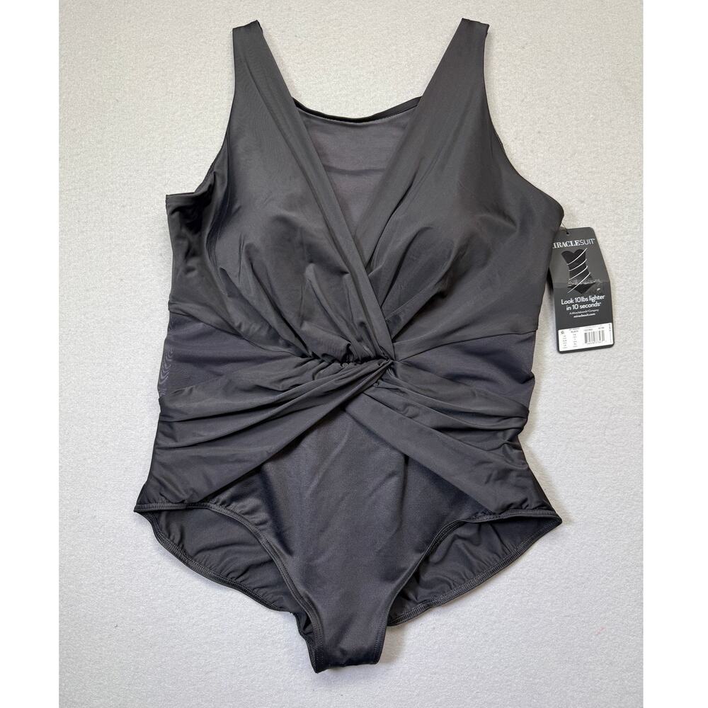 Miraclesuit Women's Plus Solid Palma slimming 1 piece Black 24W $188